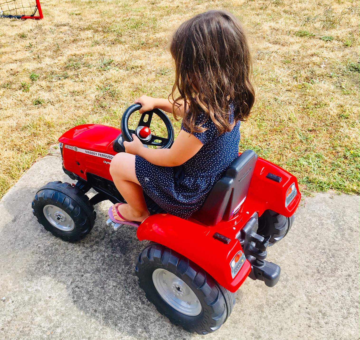 Mon Enfant Et Son Tracteur Falk Toys Blog Papa Ratatam mon-enfant-et-son-tracteur-falk-toys-blog-papa-ratatam